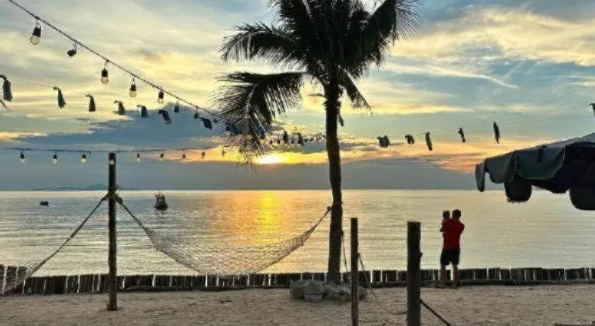 Golden Dragon Beach Resort Pattaya (Bang Lamung)