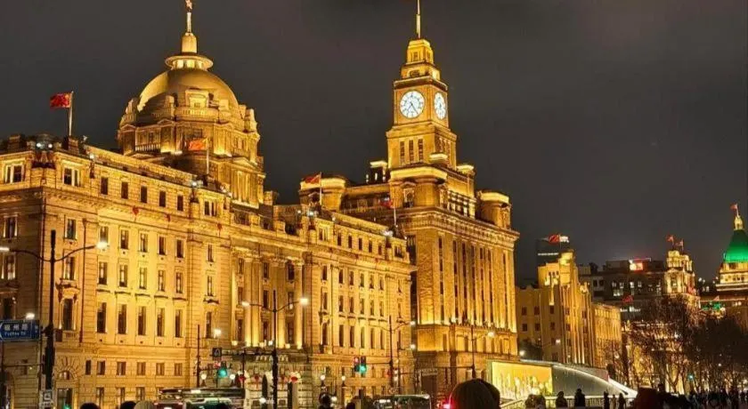 baseLITE-XINTIANDI Serviced Apartment