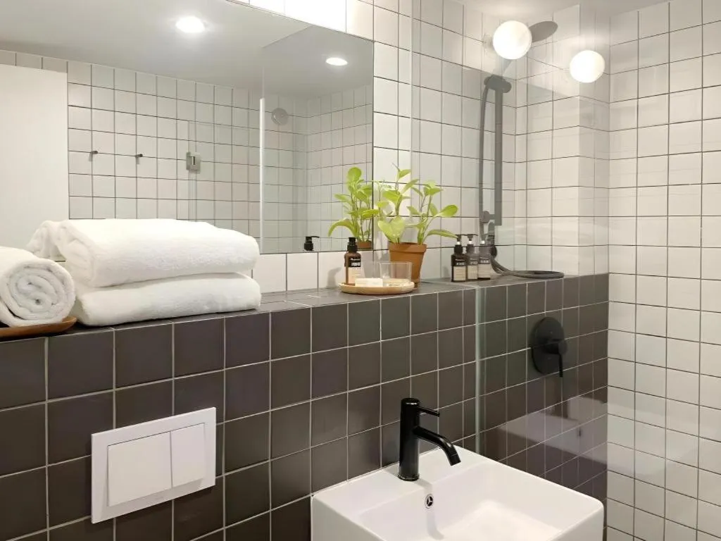 baseLITE-XINTIANDI Serviced Apartment