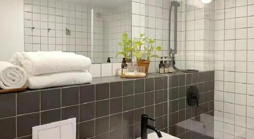 baseLITE-XINTIANDI Serviced Apartment