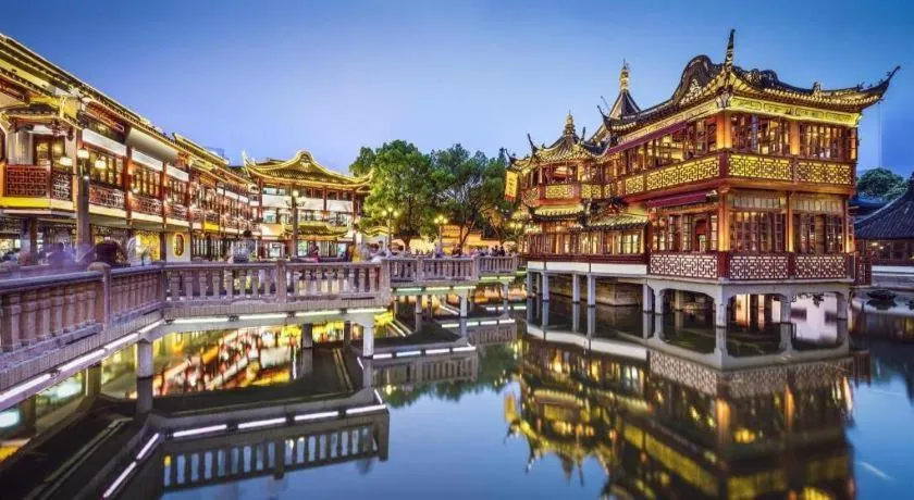 baseLITE-XINTIANDI Serviced Apartment