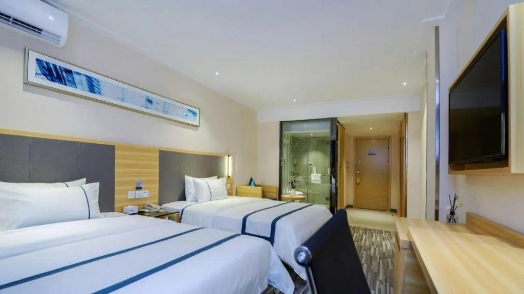 Bed in City Comfort Inn Chongqing Southwest University Beibei Metro Station