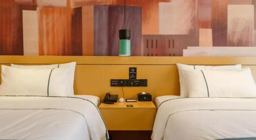 Bed in City Comfort Inn Baise Jinxiuguoji