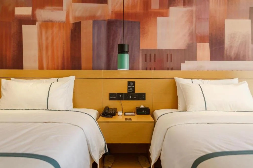 Bed in City Comfort Inn Baise Jinxiuguoji