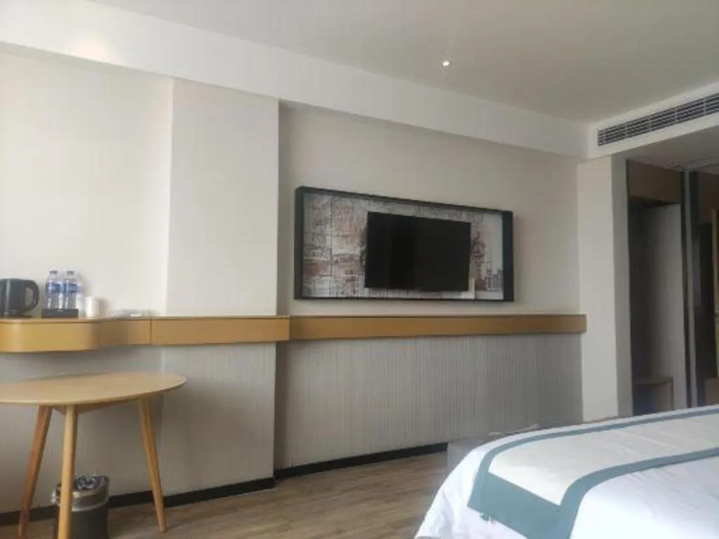 Bed in City Comfort Inn Jingzhou Gongan Chengshi Square