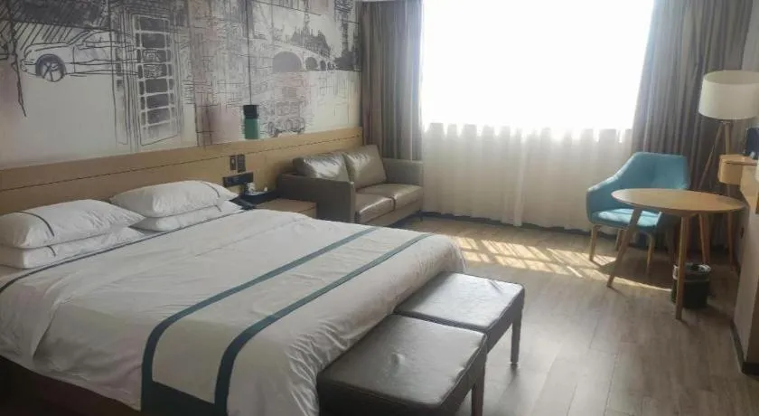 Bed in City Comfort Inn Jingzhou Gongan Chengshi Square