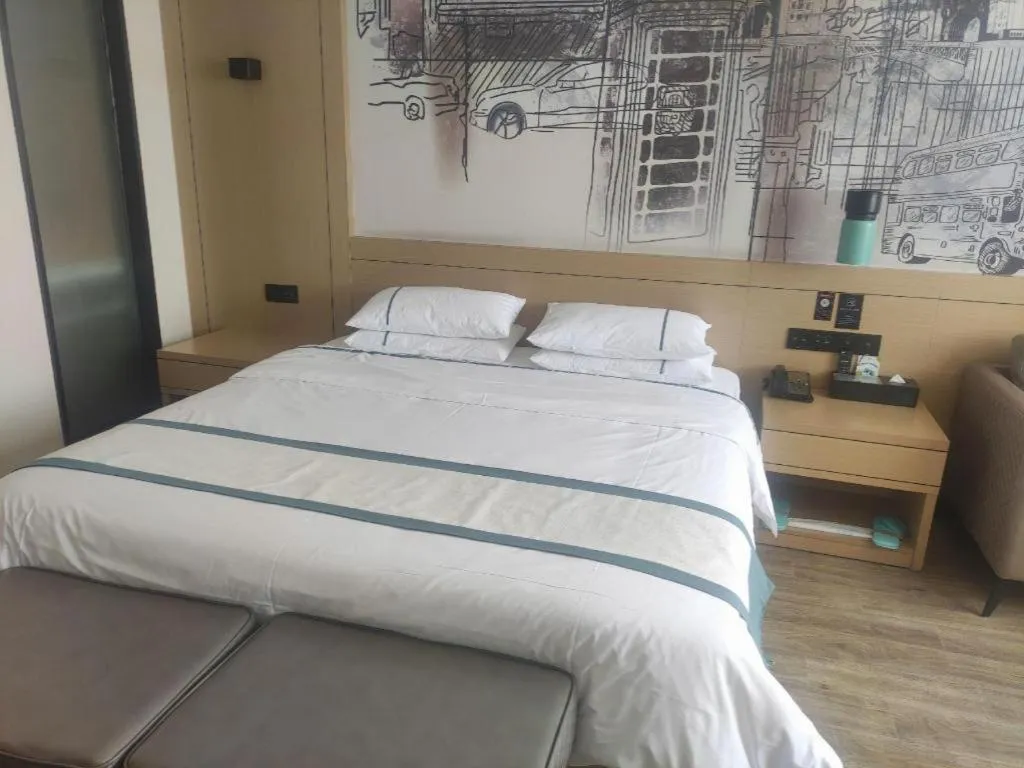 Bed in City Comfort Inn Jingzhou Gongan Chengshi Square