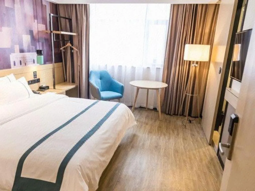 Bed in City Comfort Inn Jingzhou Gongan Chengshi Square