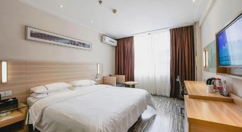 Bed in City Comfort Inn Foshan Nanhai Avenue Guicheng Metro Station