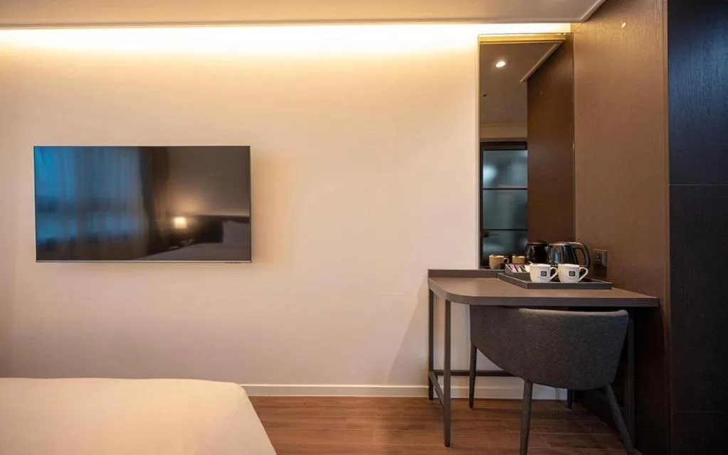 Bed in HOTEL D EDITION