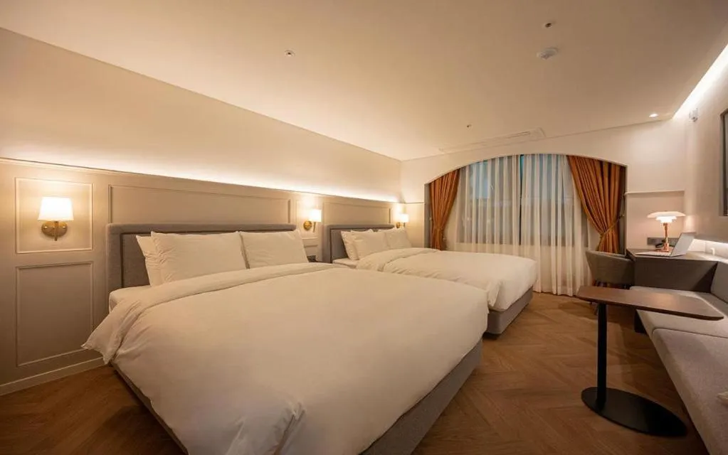 Bed in HOTEL D EDITION