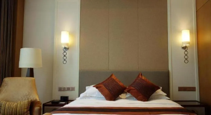 Bed in Shanghai Manhattan Hotel Minhang