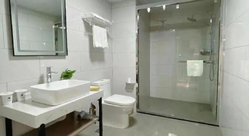 GreenTree Inn Hefei East Wangjiang Road CTCE Express Hotel