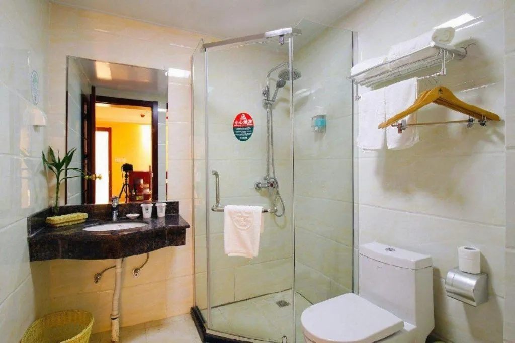 GreenTree Inn Hefei East Wangjiang Road CTCE Express Hotel