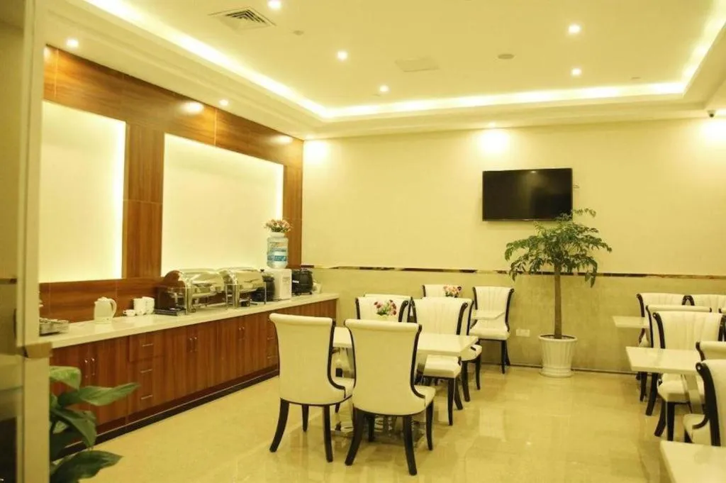 GreenTree Inn Hefei East Wangjiang Road CTCE Express Hotel