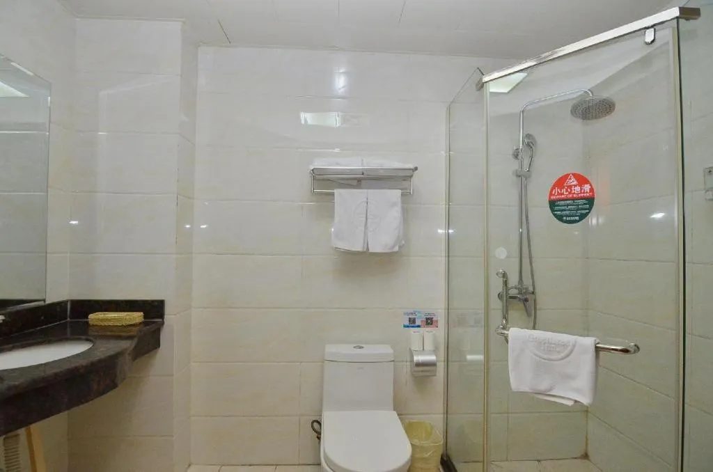 GreenTree Inn Hefei East Wangjiang Road CTCE Express Hotel