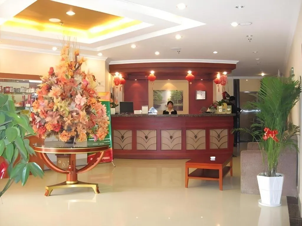 GreenTree Inn Zhenjiang Center Street No.1 Peoples Hospital Express Hotel