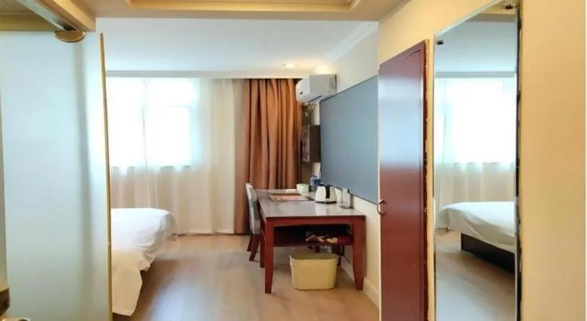 Bed in GreenTree Inn Zhenjiang Center Street No.1 Peoples Hospital Express Hotel