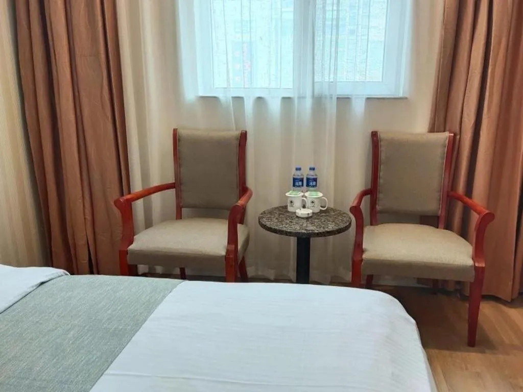 Bed in GreenTree Inn Zhenjiang Center Street No.1 Peoples Hospital Express Hotel