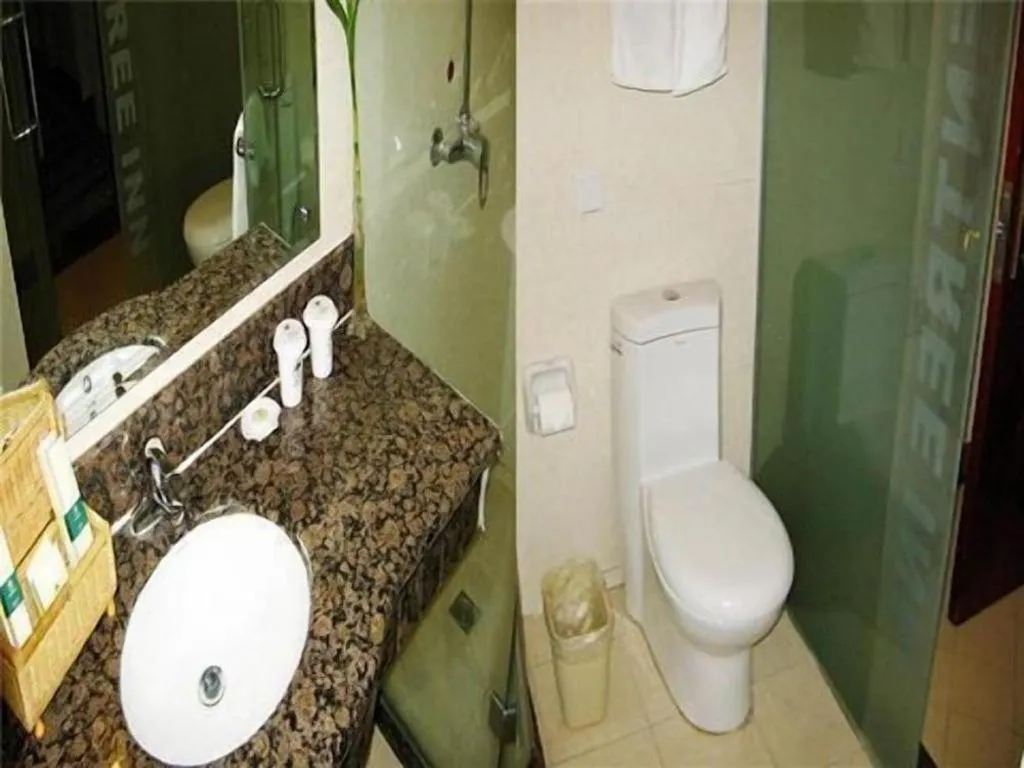 GreenTree Inn Zhenjiang Center Street No.1 Peoples Hospital Express Hotel