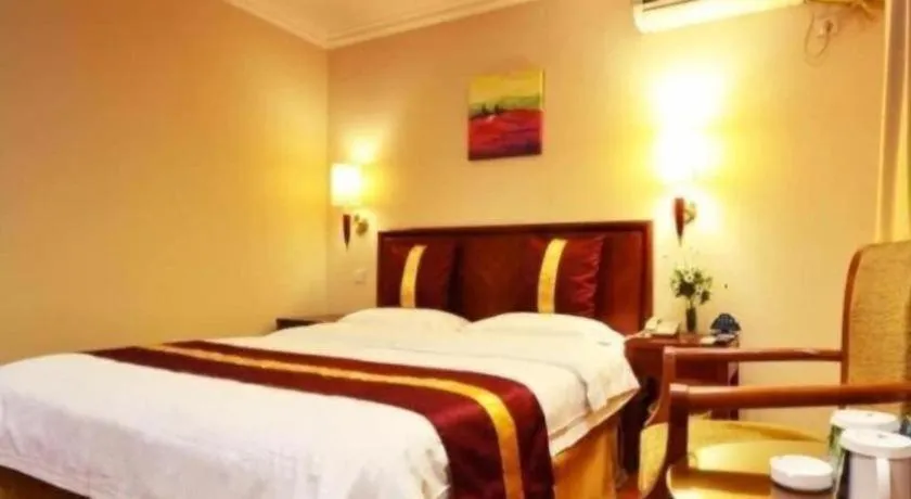 Bed in GreenTree Inn Zhenjiang Center Street No.1 Peoples Hospital Express Hotel