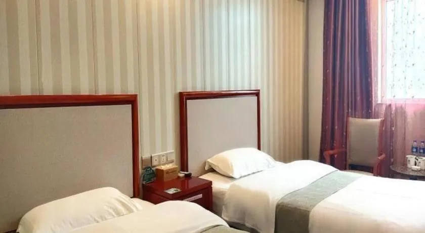 Bed in GreenTree Inn Zhenjiang Center Street No.1 Peoples Hospital Express Hotel