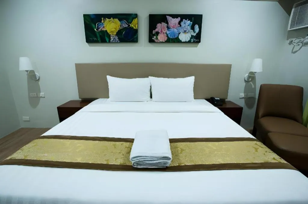 Bed in Hotel Fleur de Liz