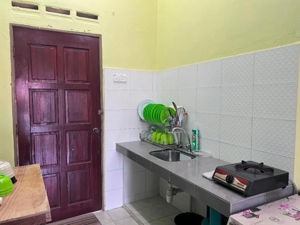 OYO 90967 Homestay Chalet Warisan Siti