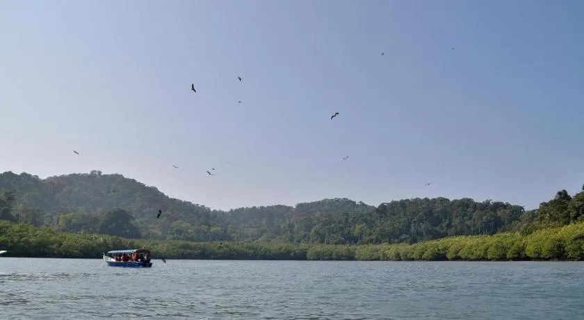 OYO 90967 Homestay Chalet Warisan Siti