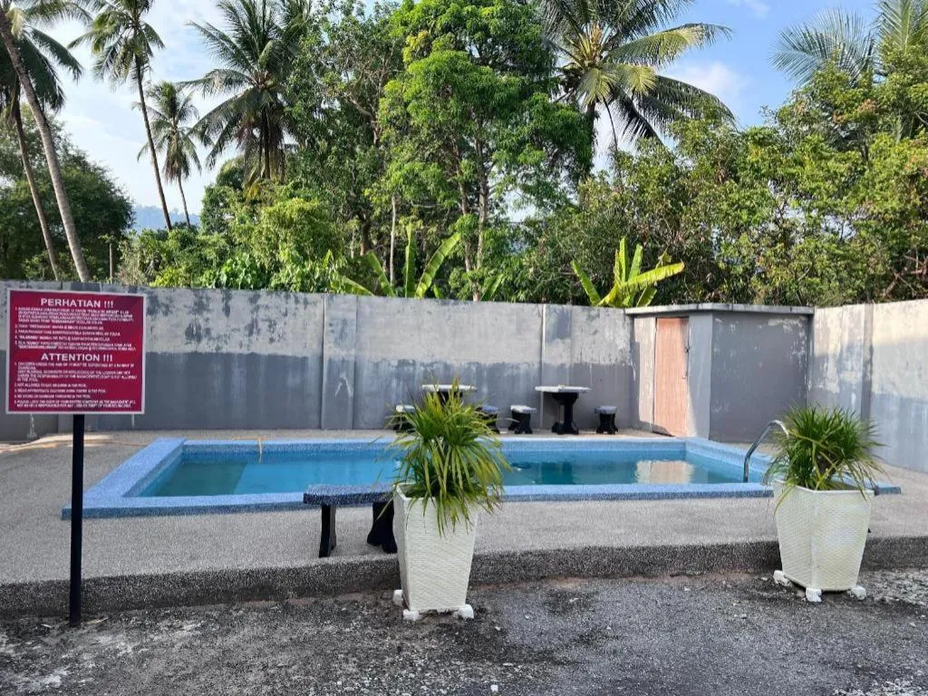 OYO 90967 Homestay Chalet Warisan Siti