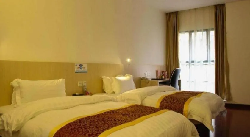 Bed in Guangzhou Hailian Hotel - Haizhu District Binjiang East Road Metro Station