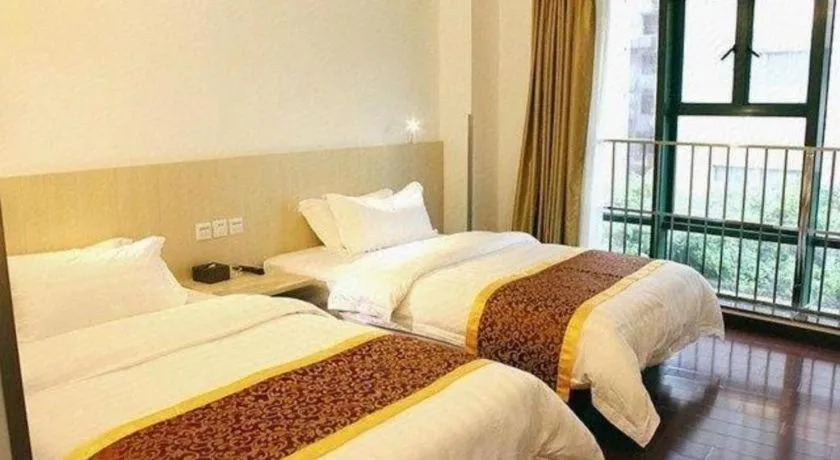 Bed in Guangzhou Hailian Hotel - Haizhu District Binjiang East Road Metro Station