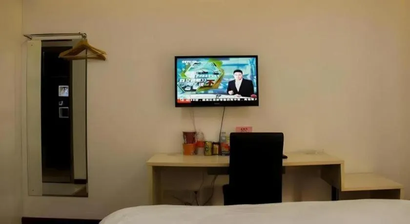 Bed in Guangzhou Hailian Hotel - Haizhu District Binjiang East Road Metro Station