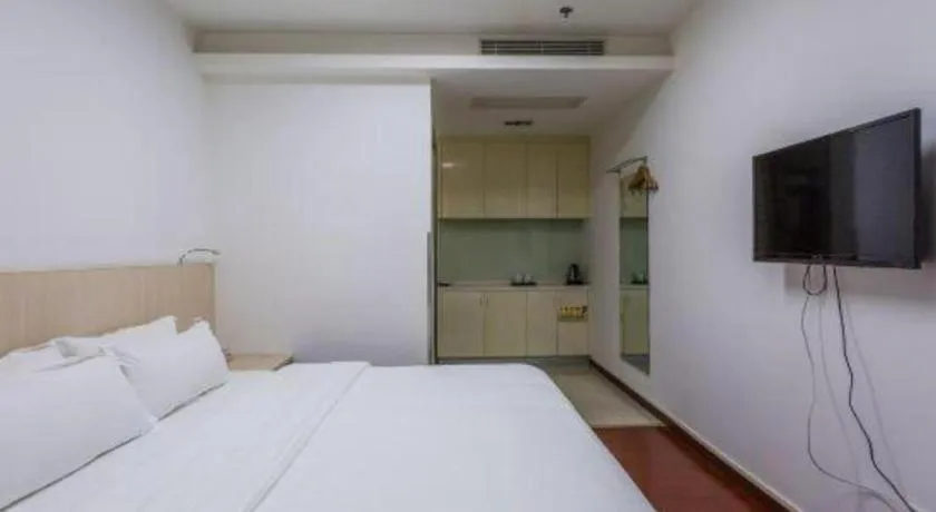 Bed in Guangzhou Hailian Hotel - Haizhu District Binjiang East Road Metro Station