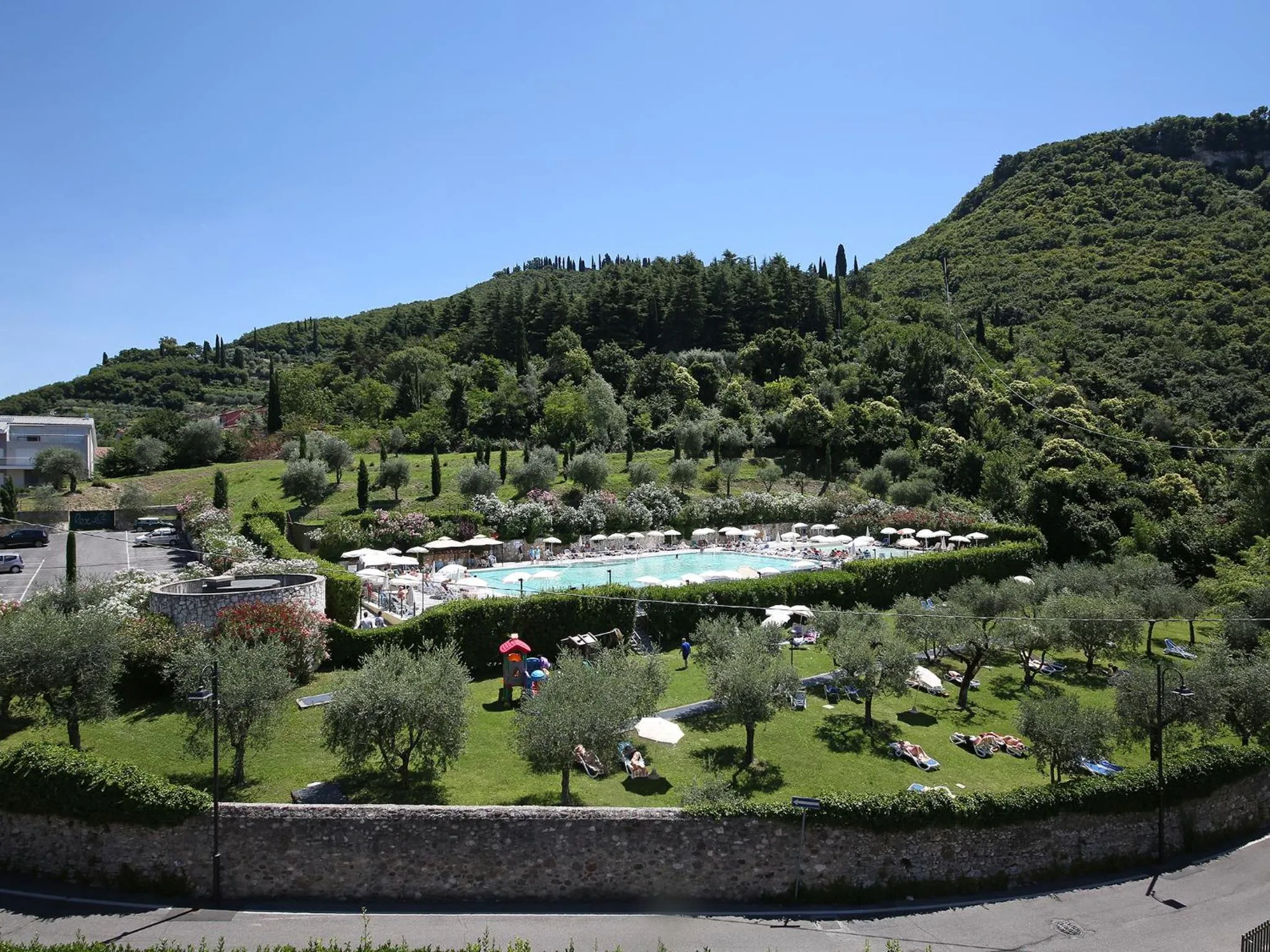 Pool view in Hotel La Perla - Bike Hotel