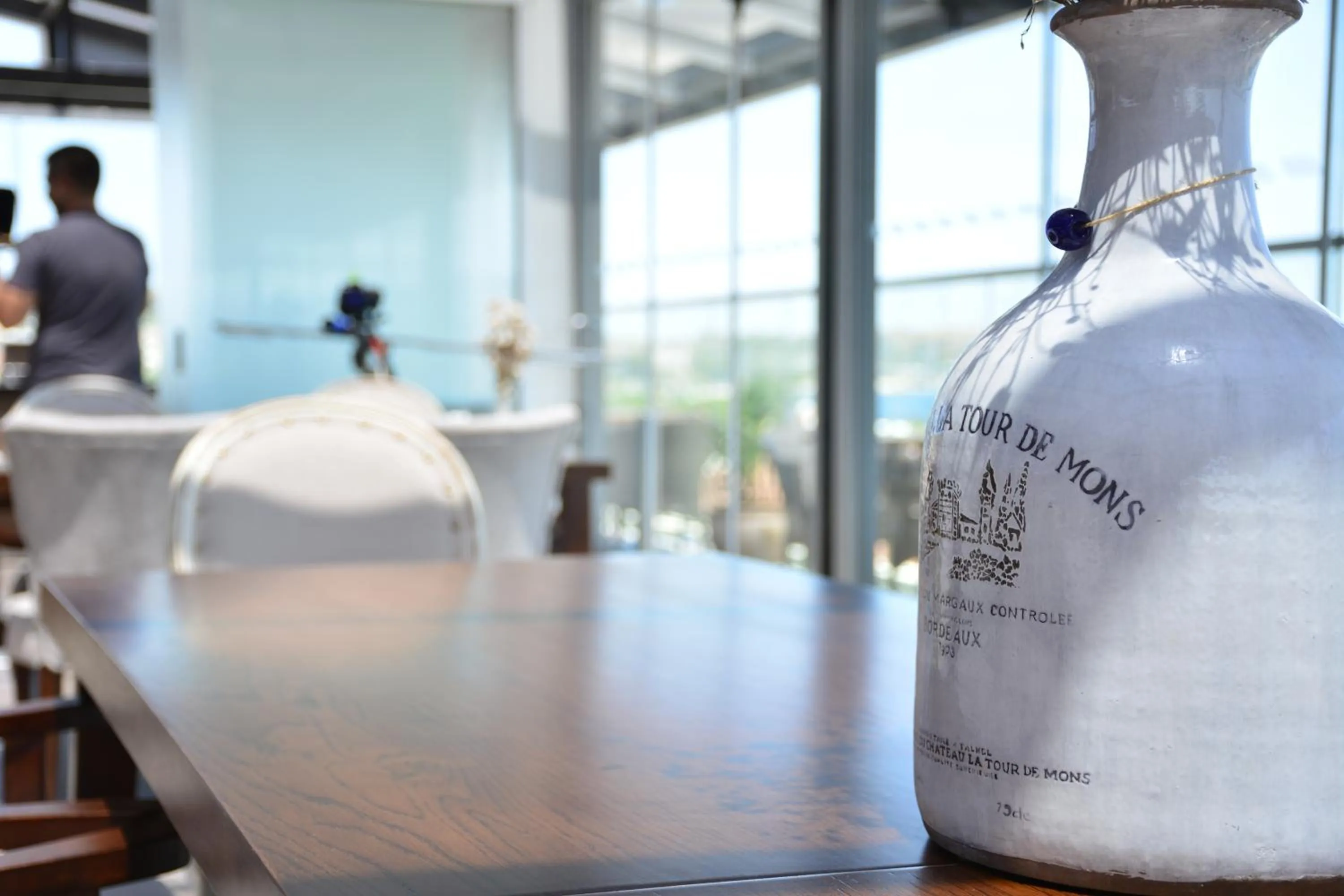 Restaurant/places to eat in Maison Vourla Hotel