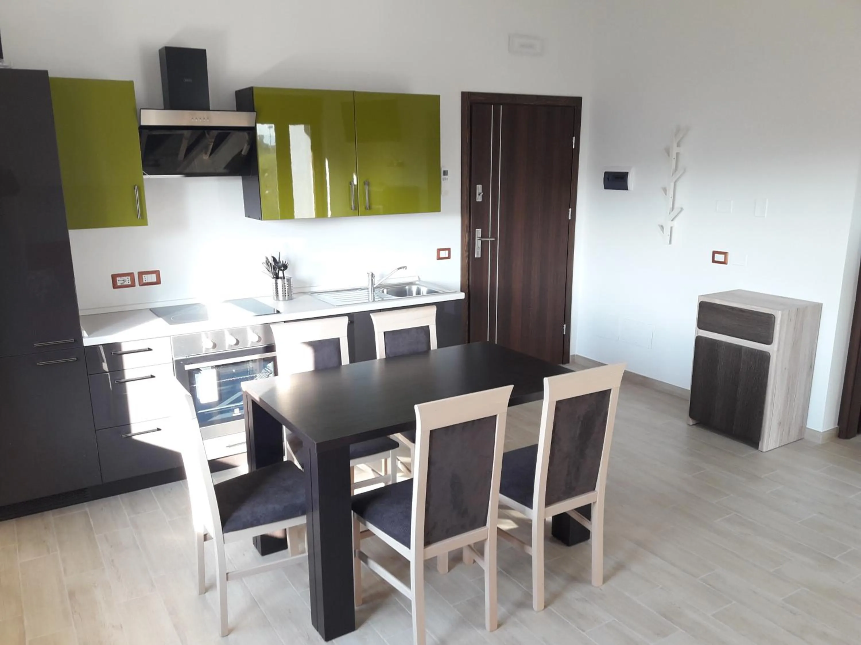 Kitchen or kitchenette in Villa del Parco