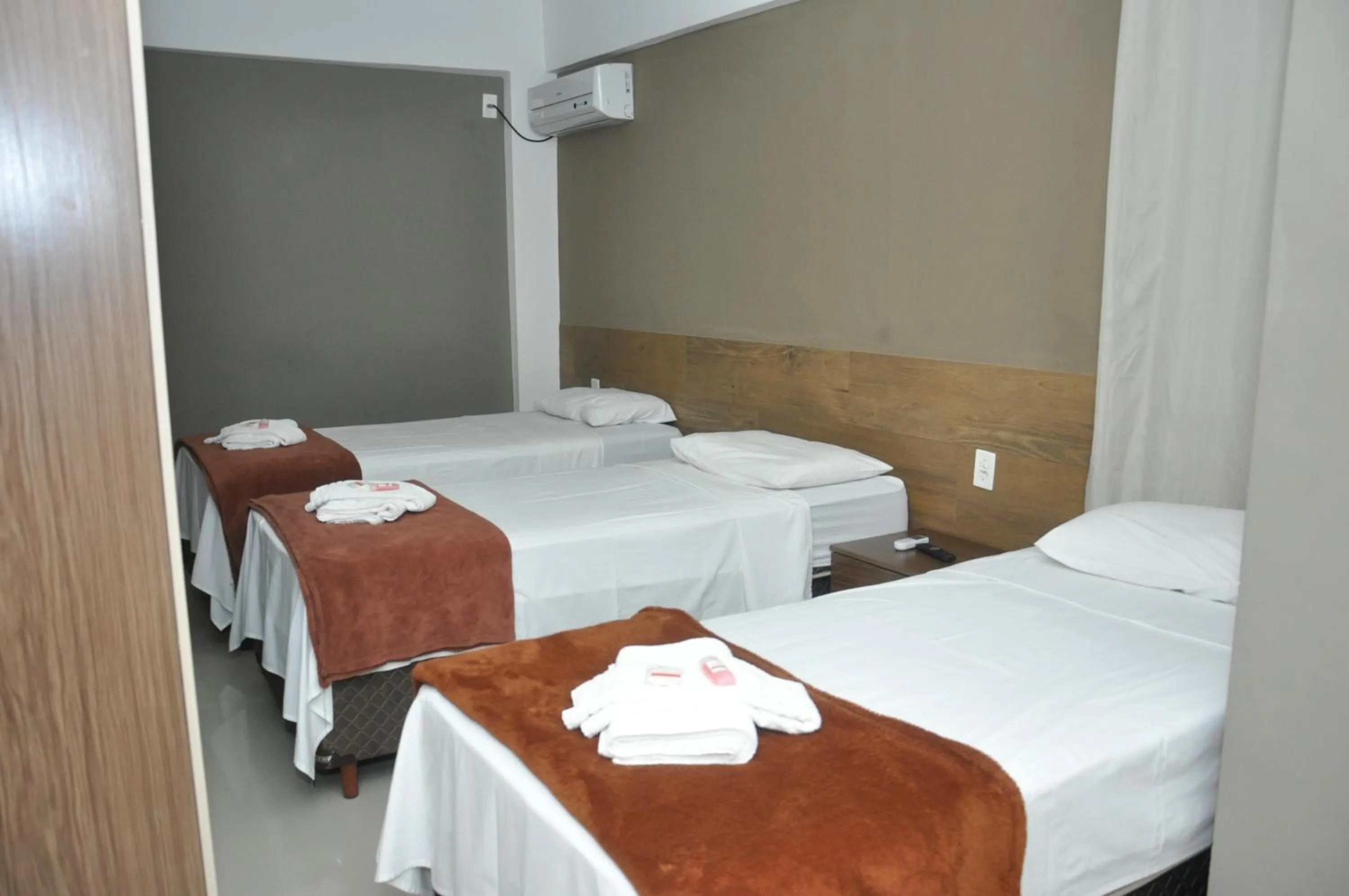 Photo of the whole room, Bed in Bonjour Hotel