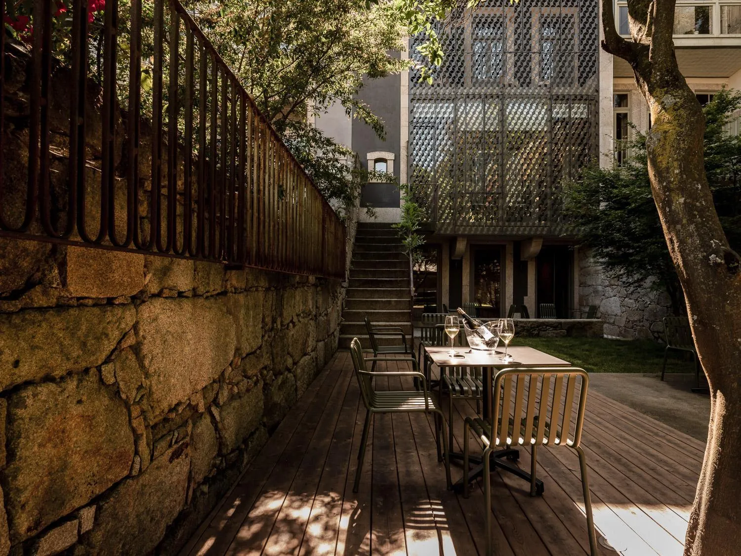 Alcoholic drinks in Malmerendas Boutique Lodging