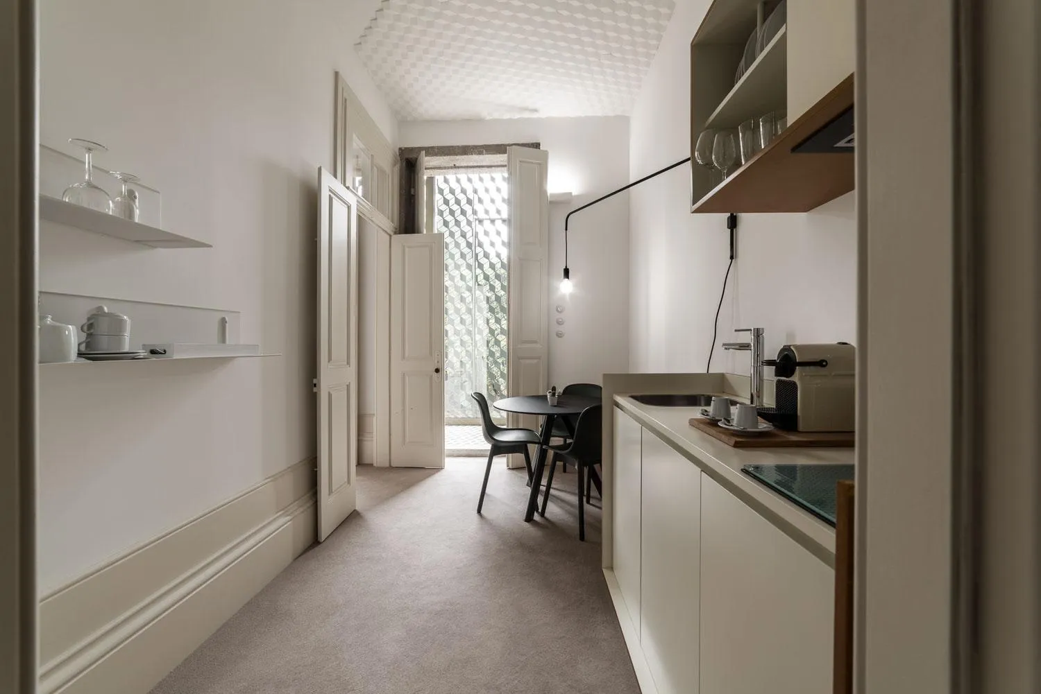 Kitchen or kitchenette in Malmerendas Boutique Lodging