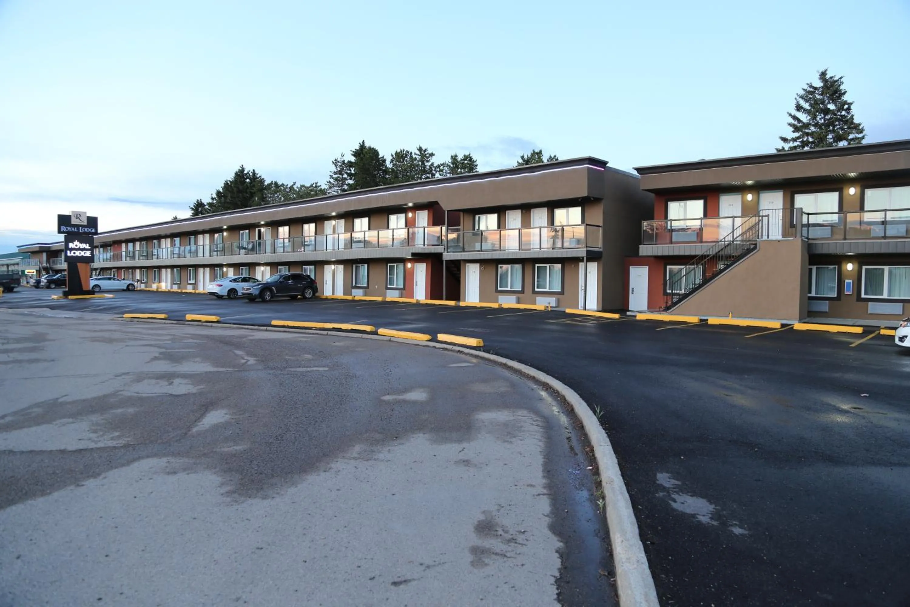 Property building in Royal Lodge