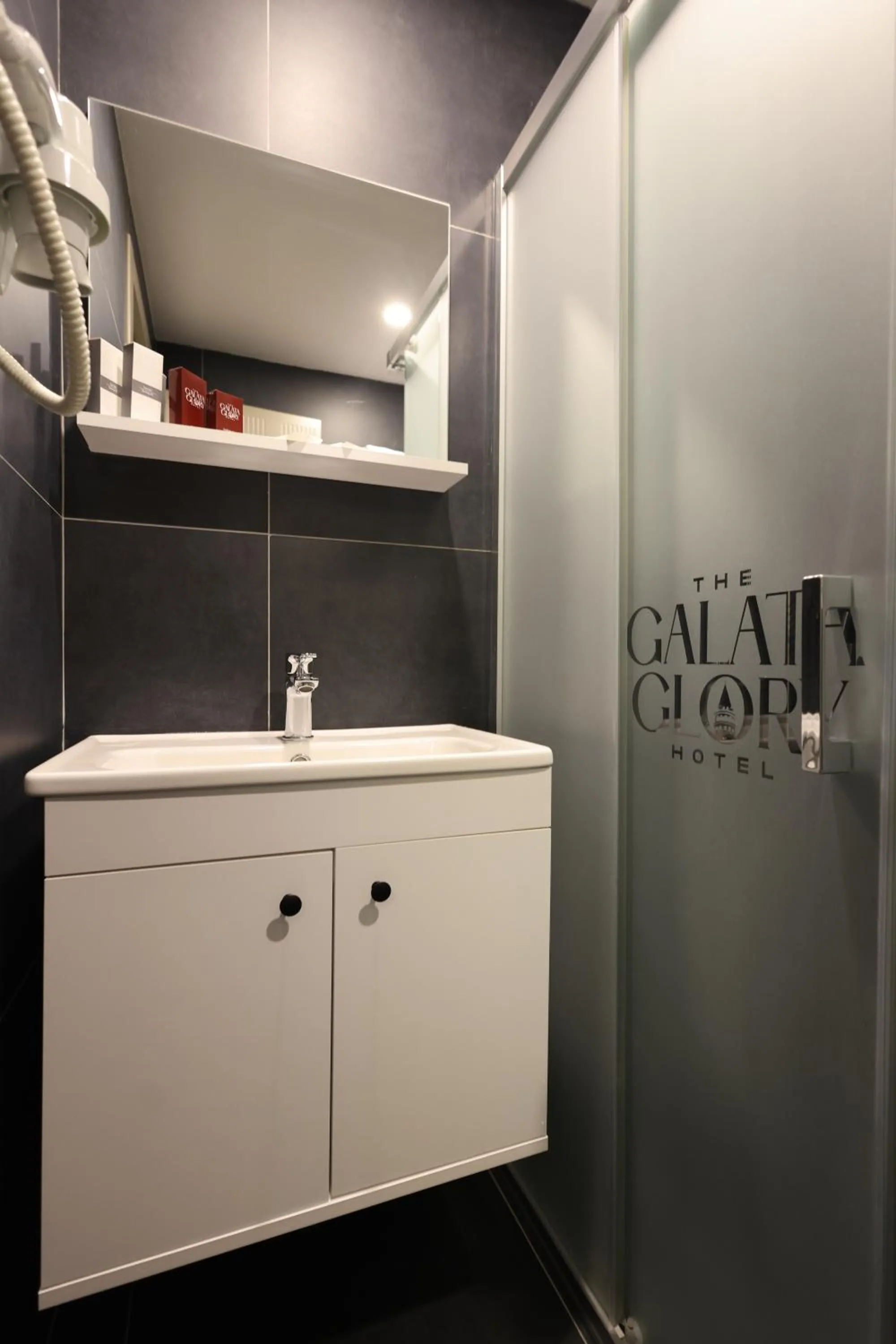 Bathroom in The Galata Glory Hotel