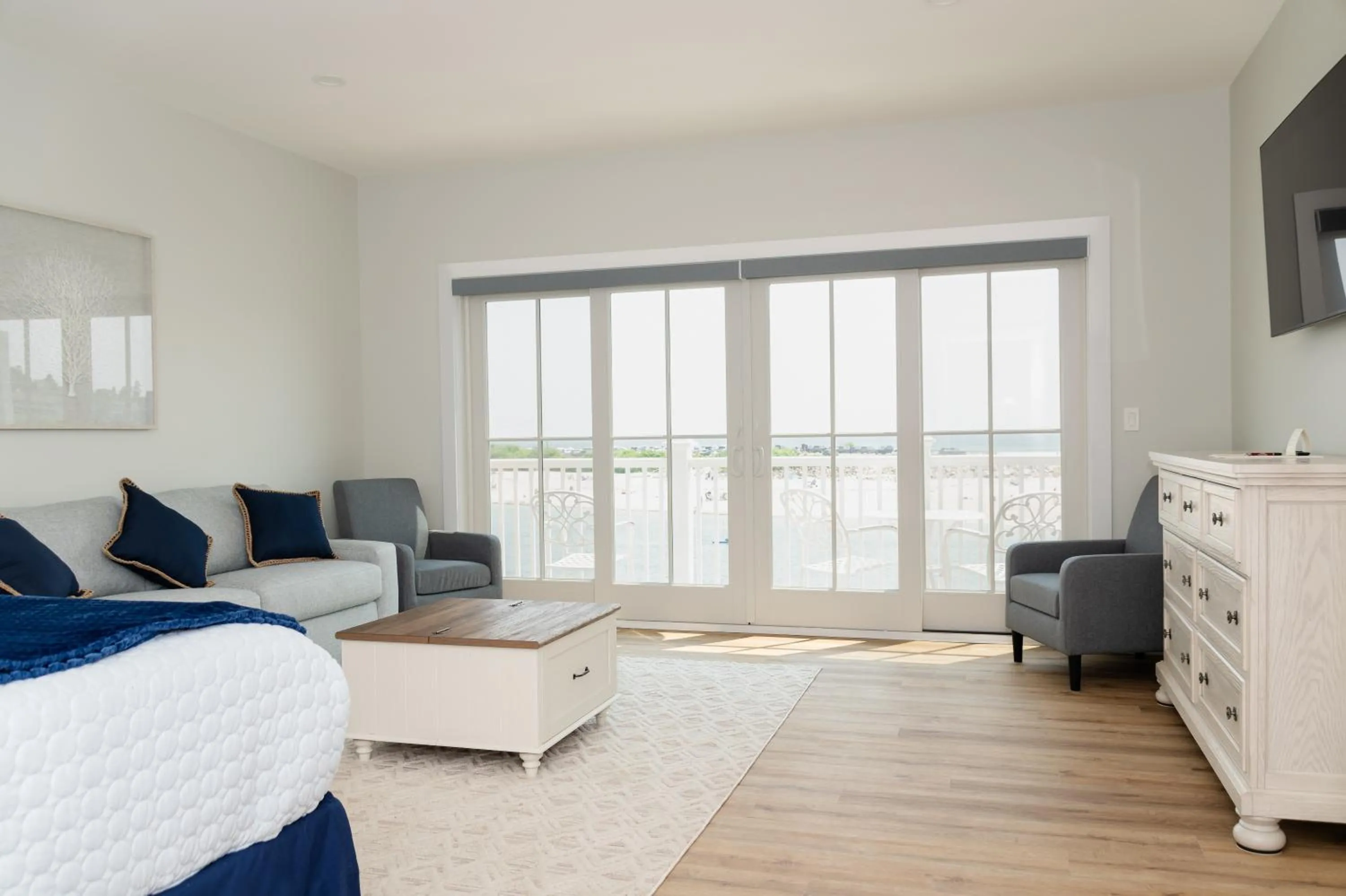 Seating area, Bed in Terrace By The Sea