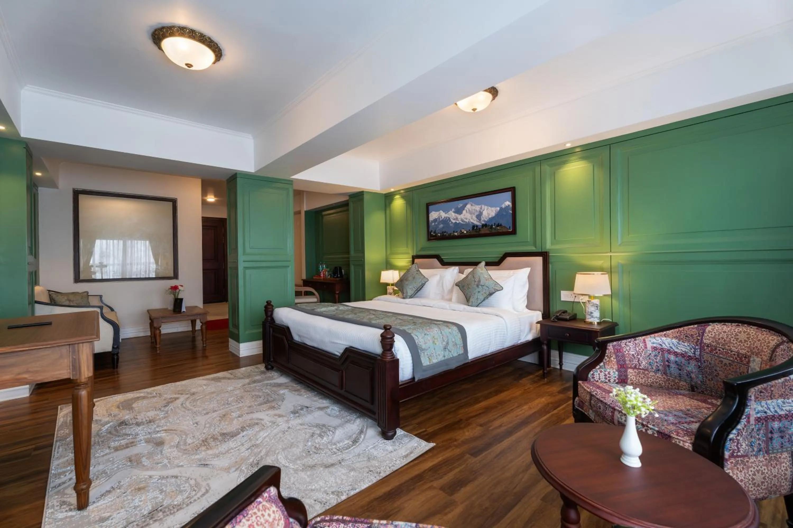 Quadruple Room with Mountain View in Planter's Heritage By Cilantro Collection