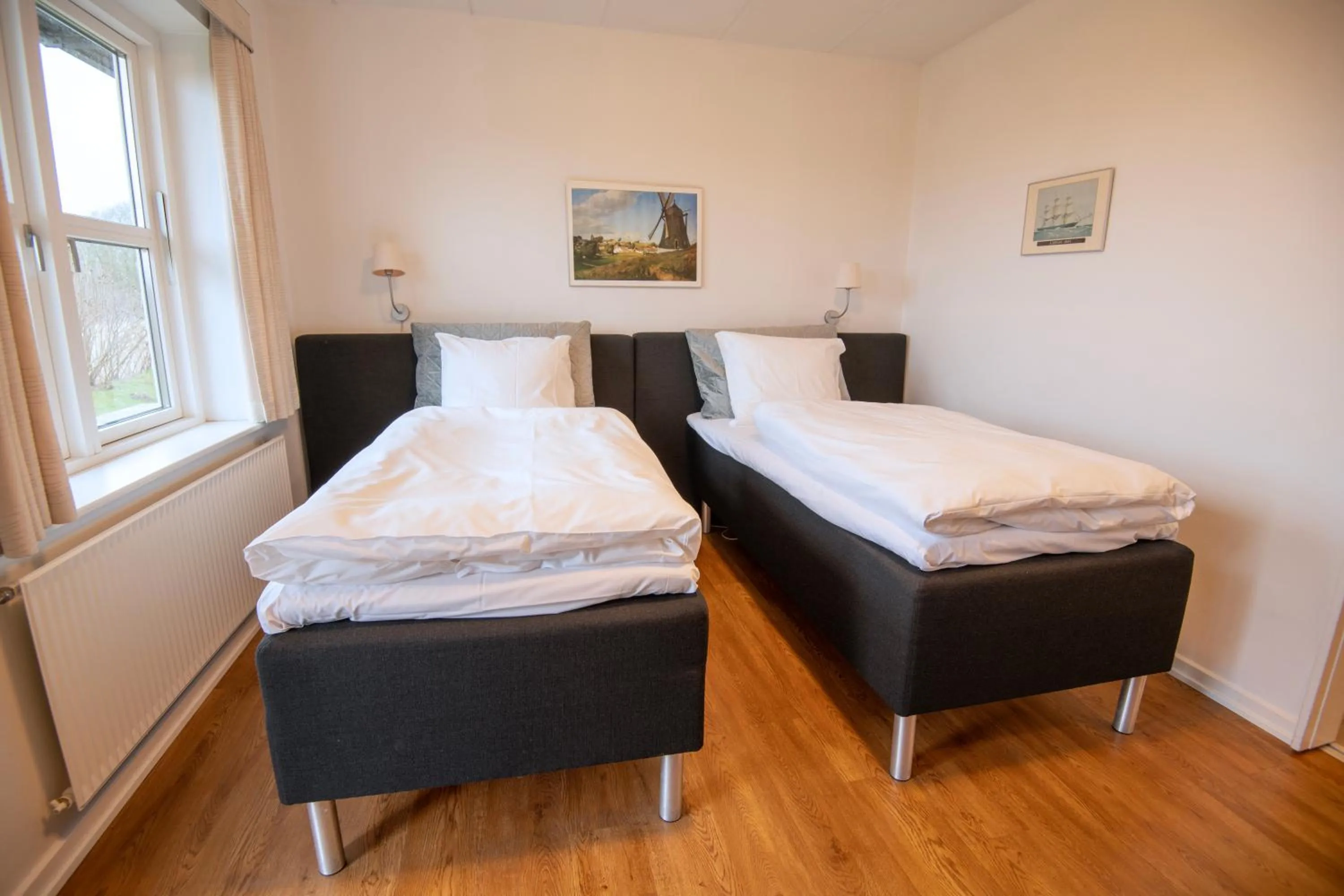 Twin Room - single occupancy - Disability Access in Hotel Korning