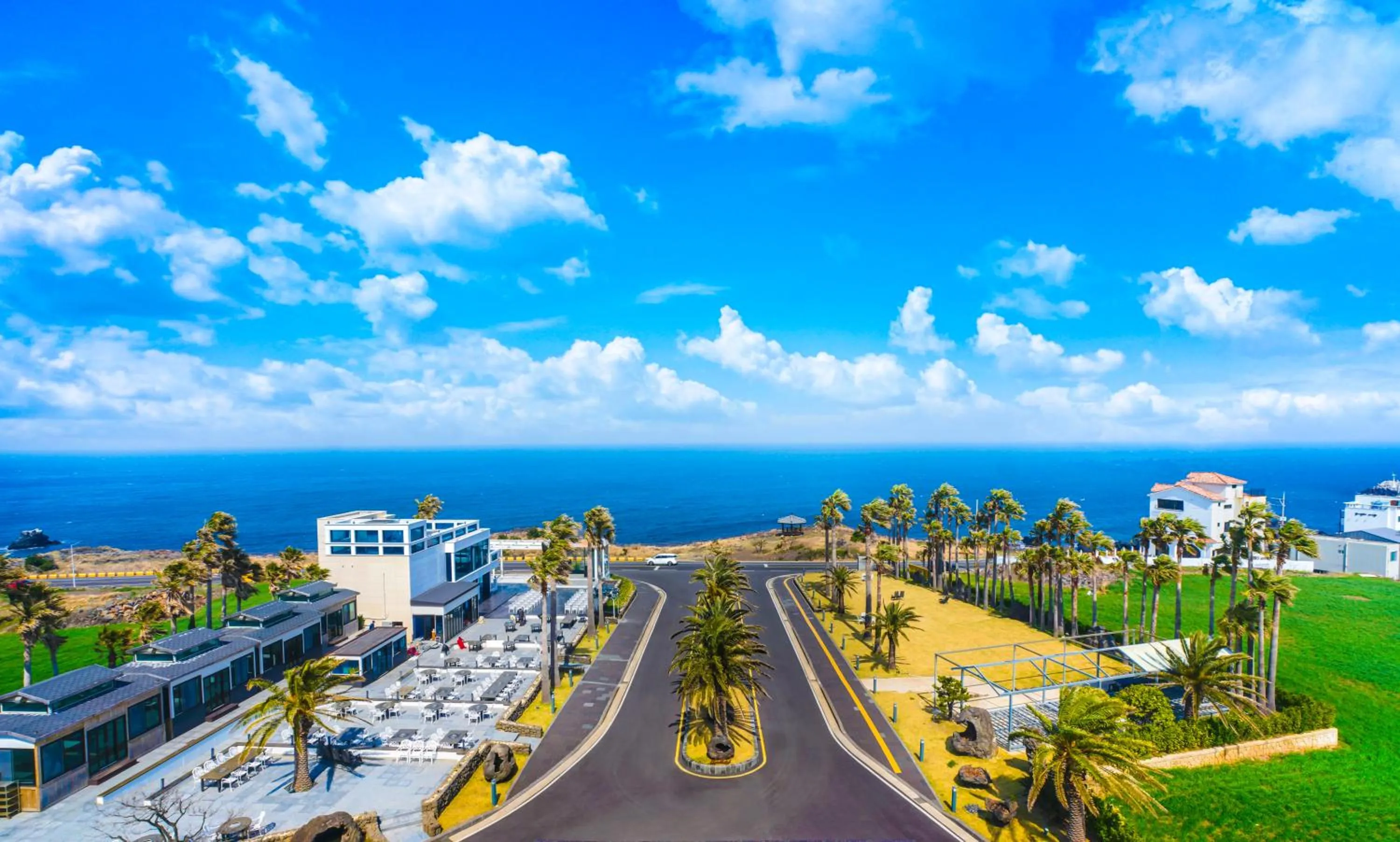 Beach in Uni Hotel Jeju