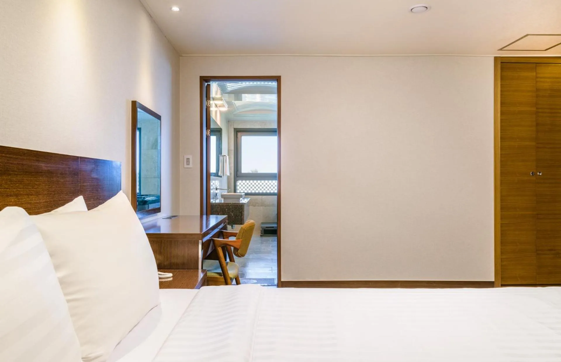 Bed in Uni Hotel Jeju