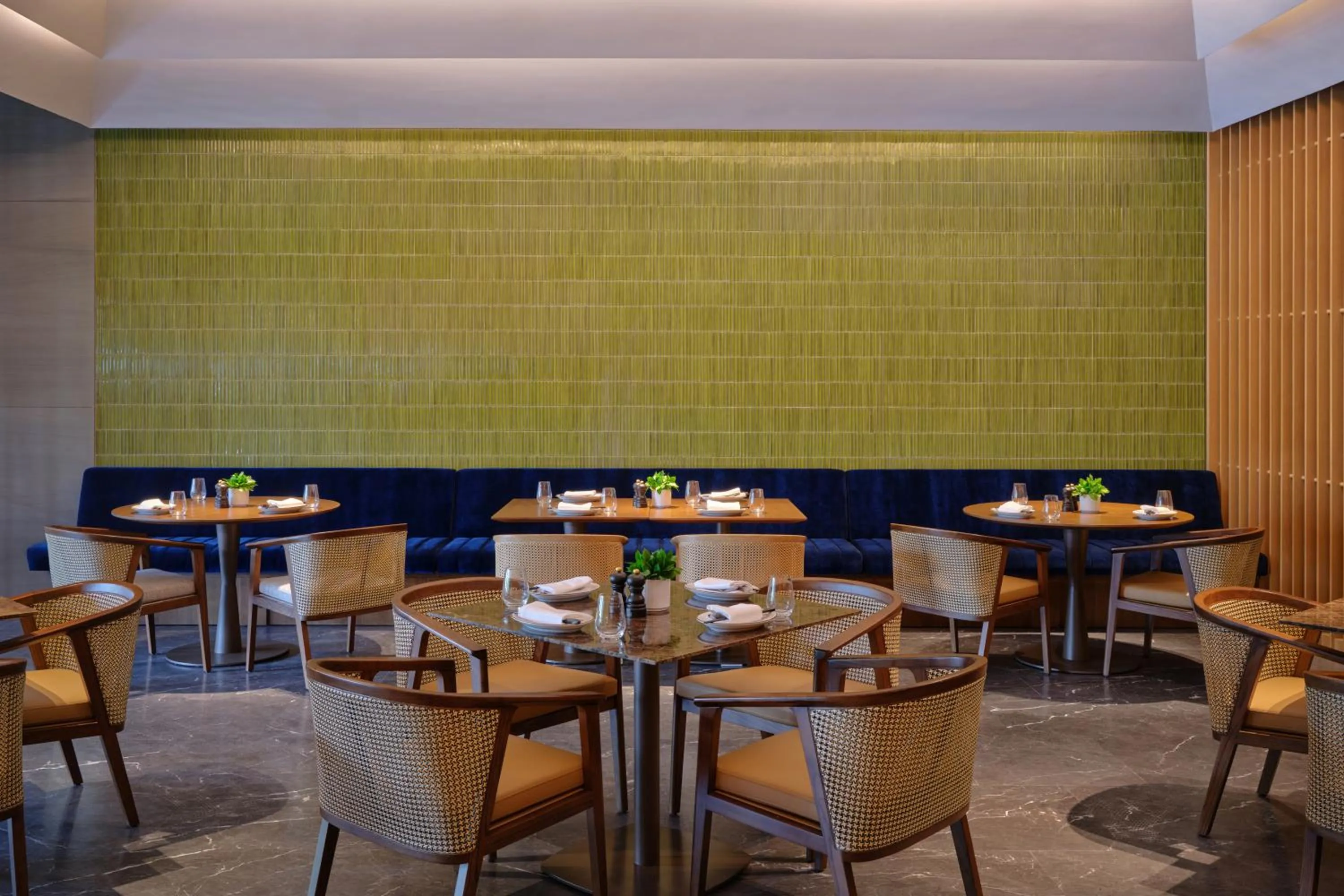 Restaurant/places to eat in Hyatt Regency Kuala Lumpur at KL Midtown