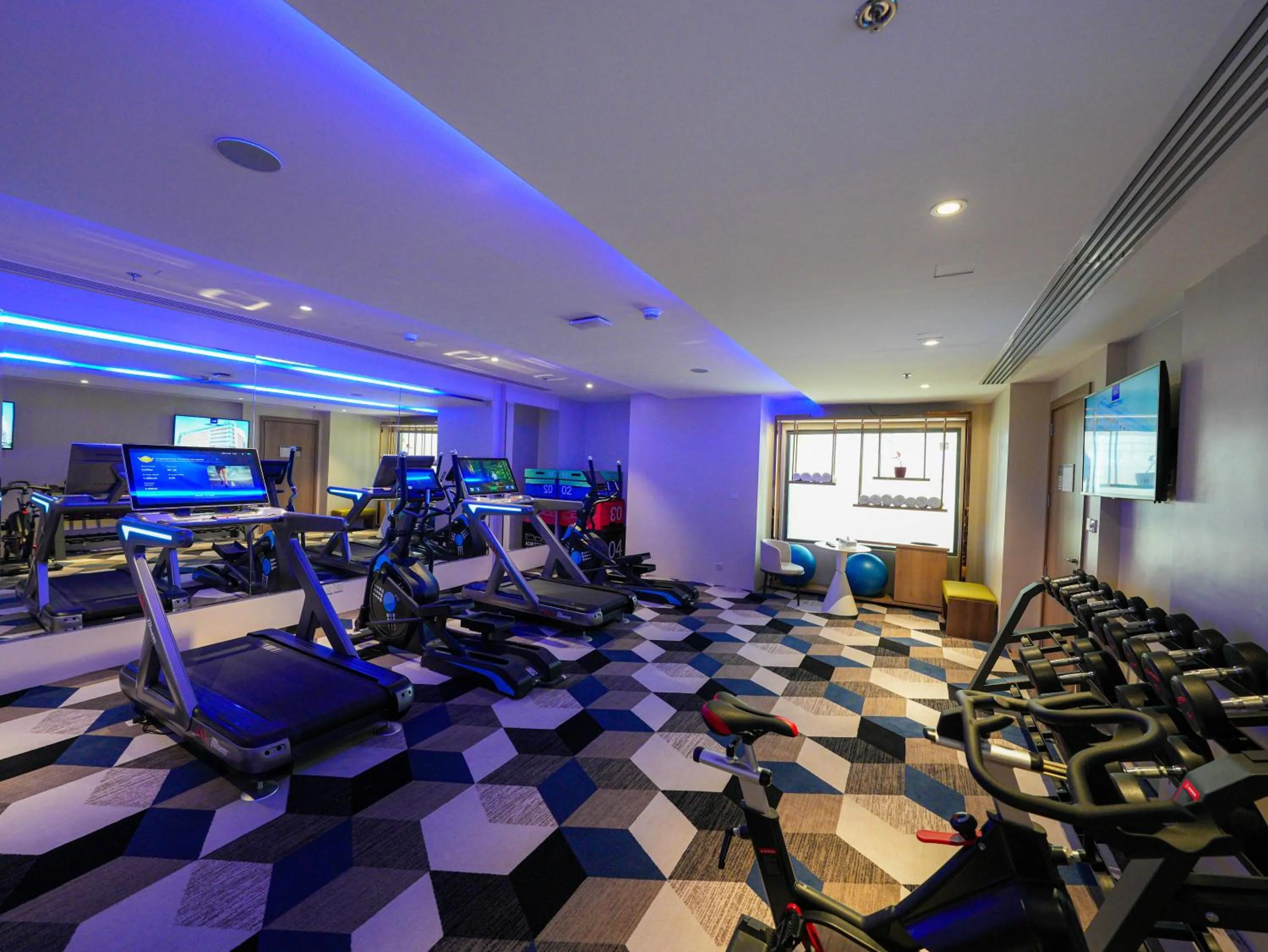 Fitness centre/facilities in Casa Diora Hotel Al Rawdah