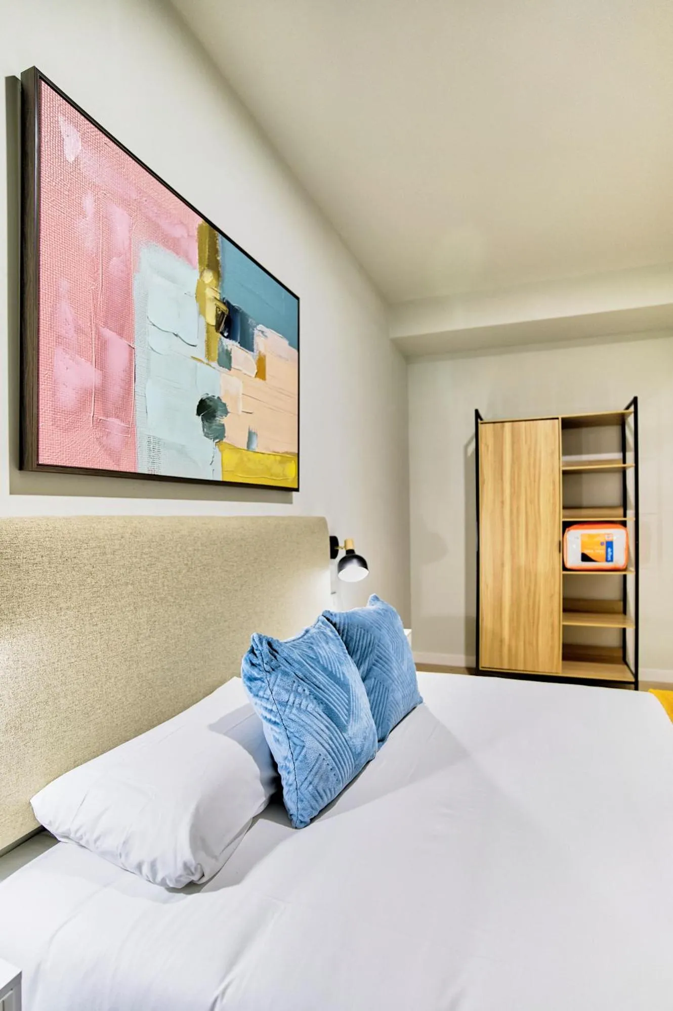 Bed in Apartamentos Olivia by gaiarooms